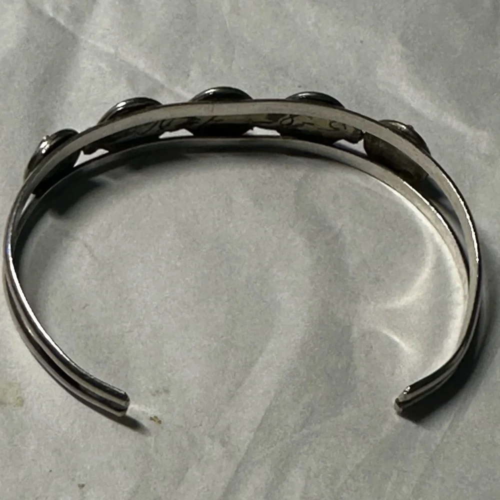 Vintage Native American Silver Turquoise cuff bracelet - Picture 2 of 12